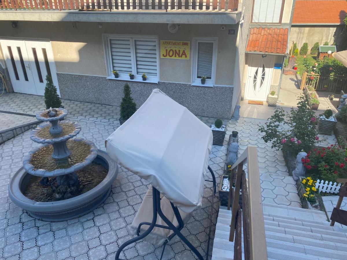 Apartment  Ni Exterior foto