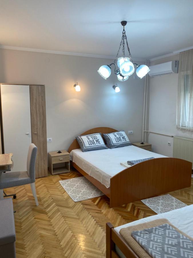 Apartment  Ni Exterior foto