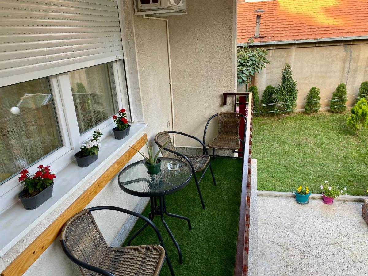 Apartment  Ni Exterior foto