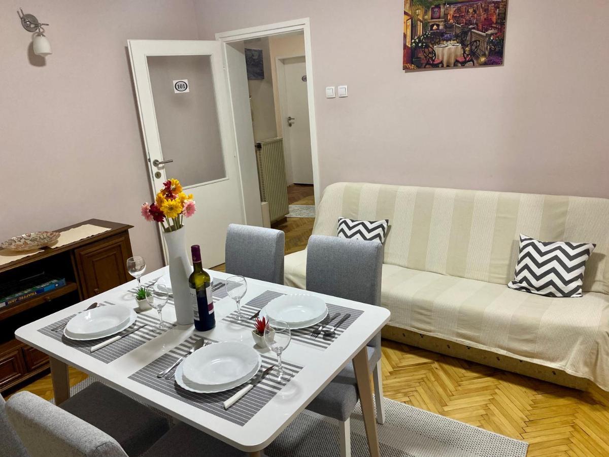 Apartment  Ni Exterior foto